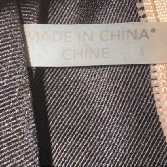 Coach Peyton Embossed Signature C Patent Leather Tote Bag - Picture 14 of 15